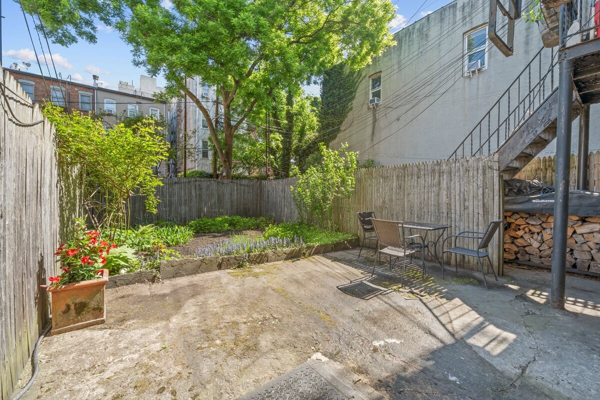 113 Carroll Street 1 Carroll Gardens Brooklyn NY 11231