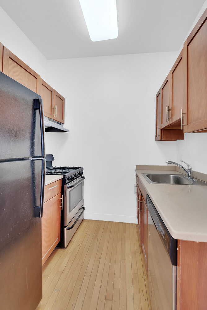 352 West 110th Street 9C Manhattan Valley New York NY 10025