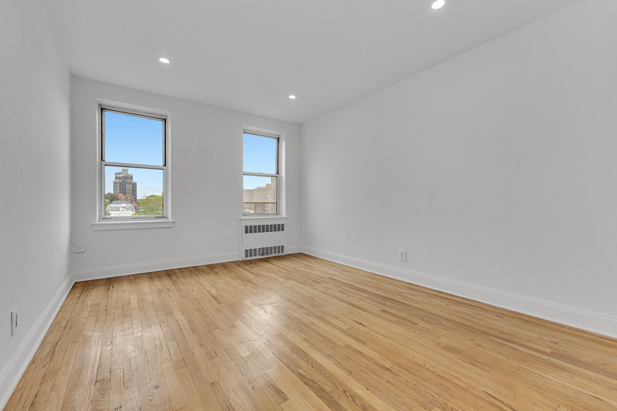 65-35 Yellowstone Blvd. 6F Forest Hills Queens NY 11375