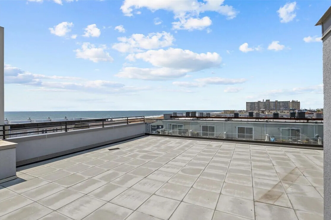 157 Beach 96th Street 3A Hammels Queens NY 11693