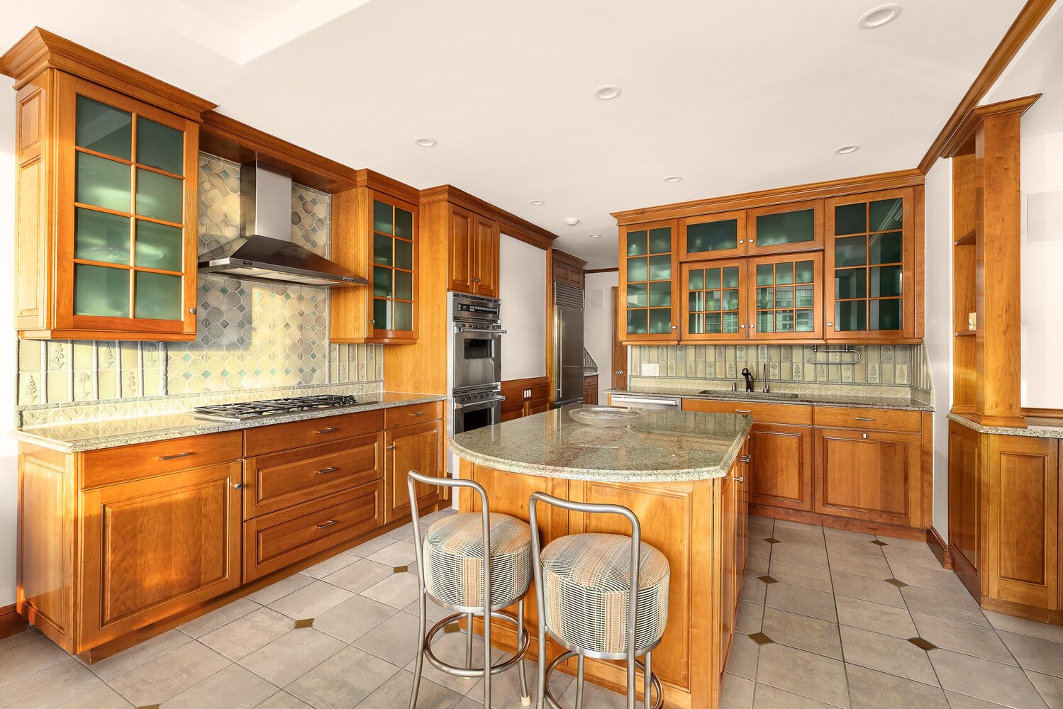 150 Columbus Avenue 26C/27C Lincoln Square New York NY 10023