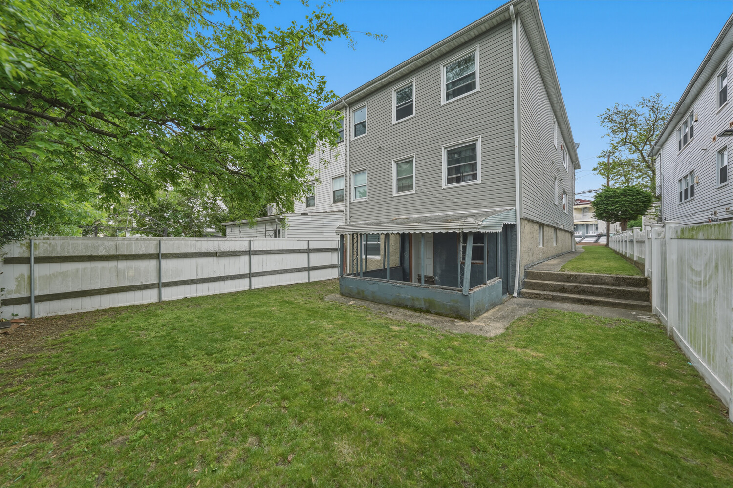 10-37 Bay 31st Street 2 Far Rockaway Queens NY 11691