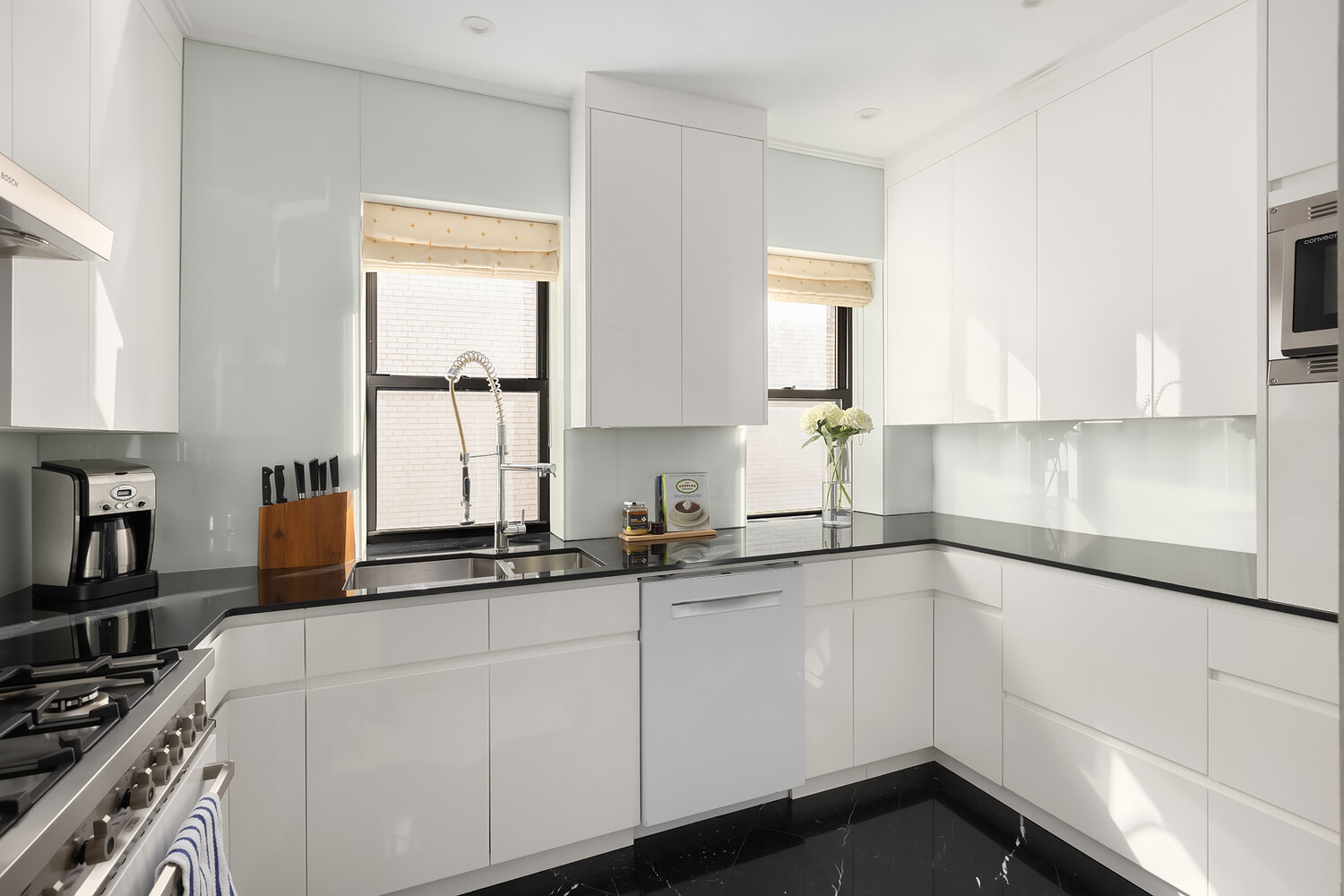 18 East 77th Street 5AB Upper East Side New York NY 10075