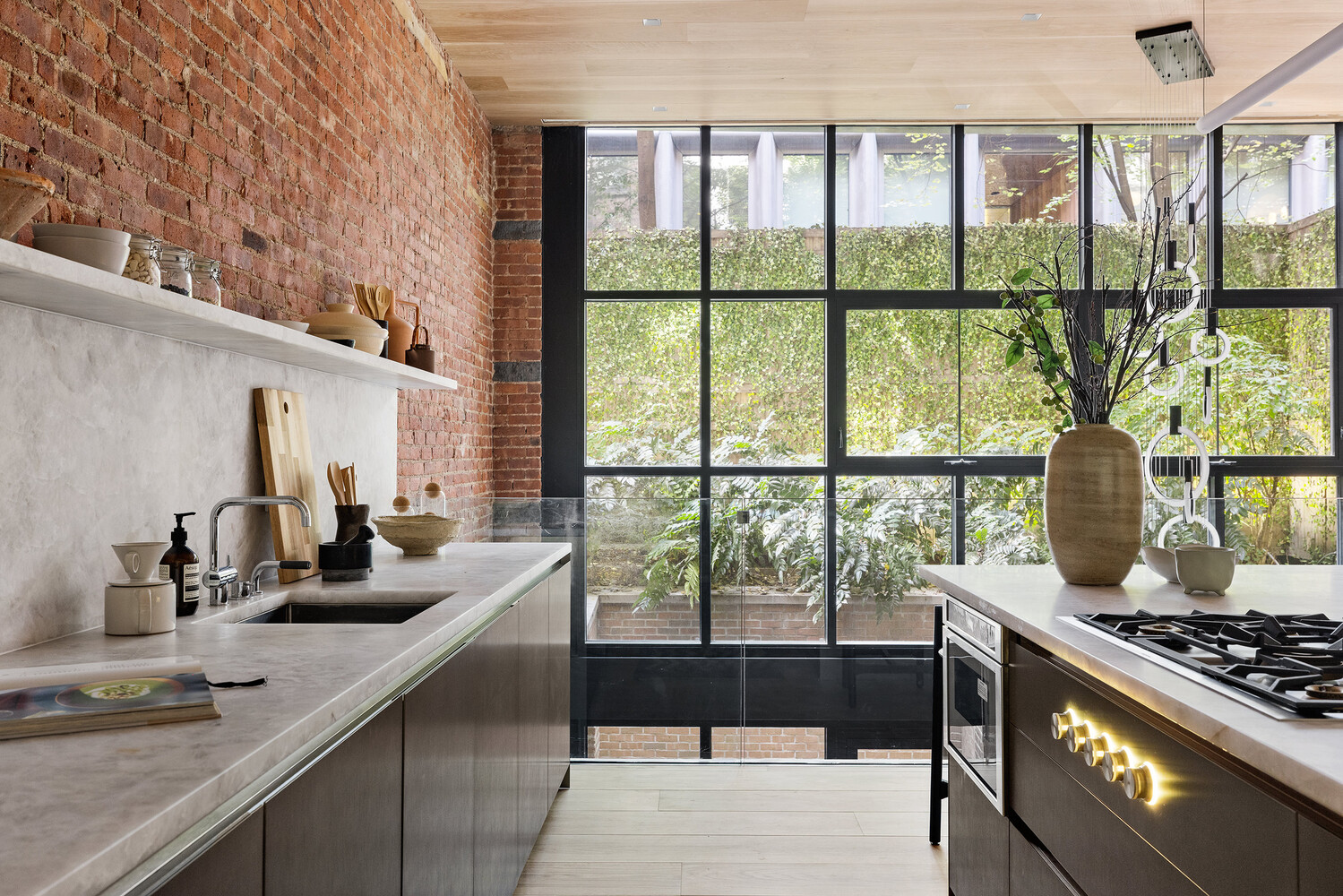 41 Great Jones Street MAISONETTE Noho New York NY 10012