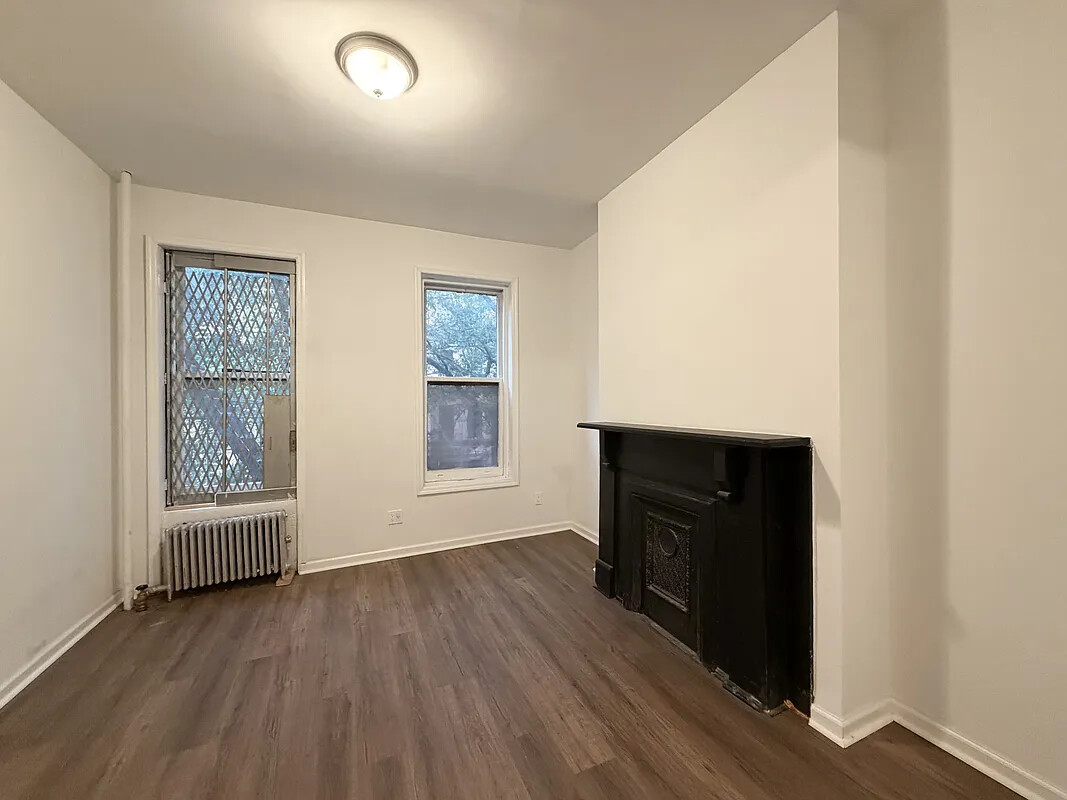 56 Morton Street W. Greenwich Village New York NY 10014
