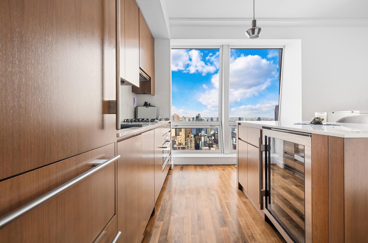 400 Fifth Avenue 46AB Midtown West New York NY 10018