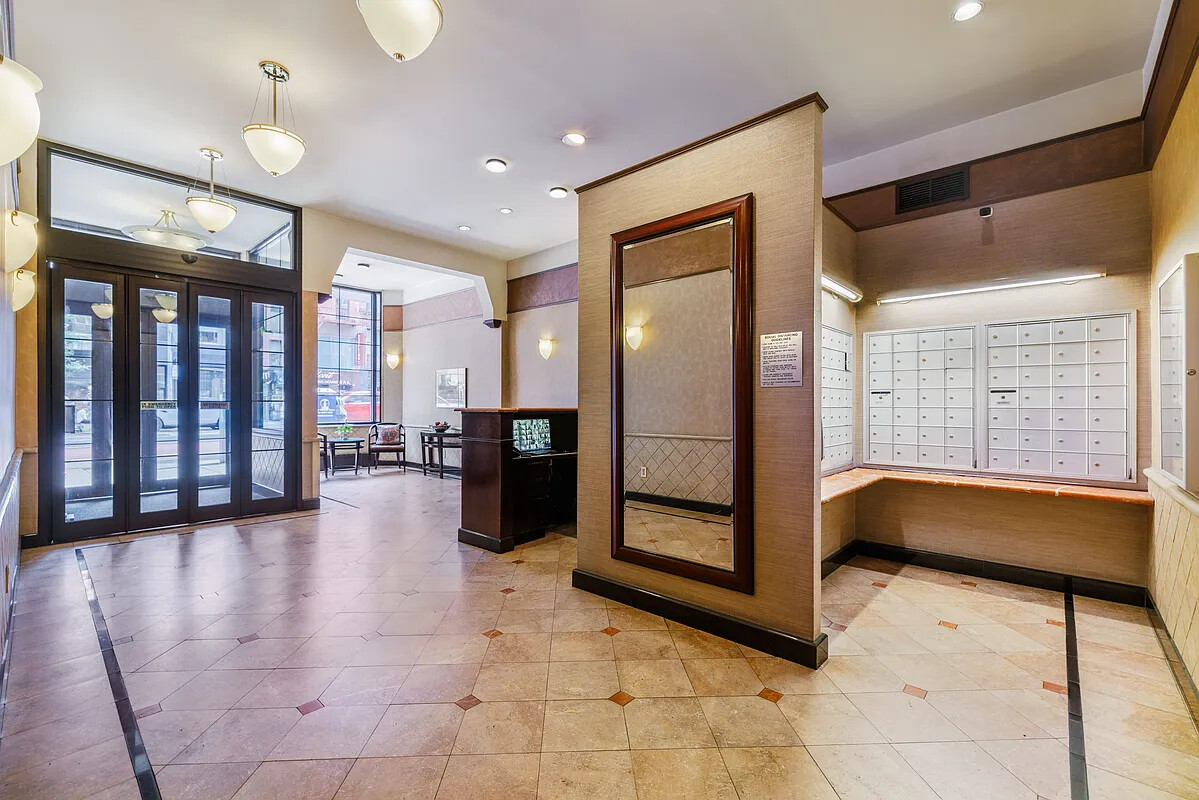 170 West 23rd Street 6N Chelsea New York NY 10011