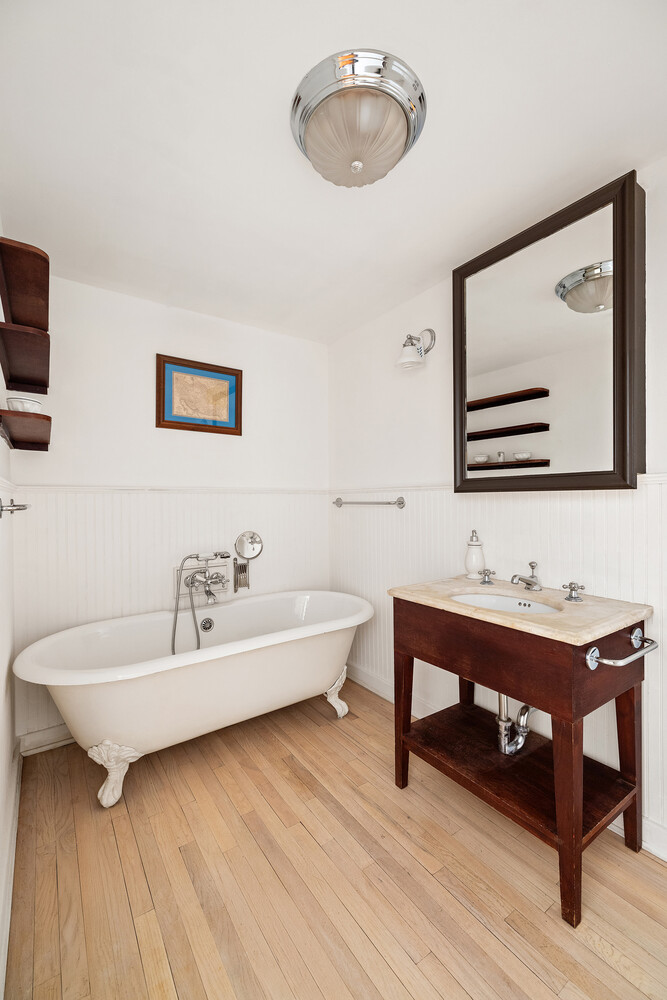 114 Mercer Street 2A Soho New York NY 10012