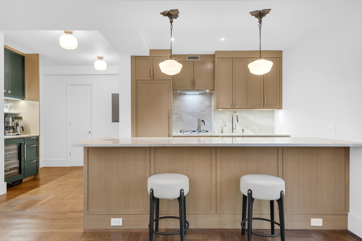 785 Park Avenue 4D Upper East Side New York NY 10021