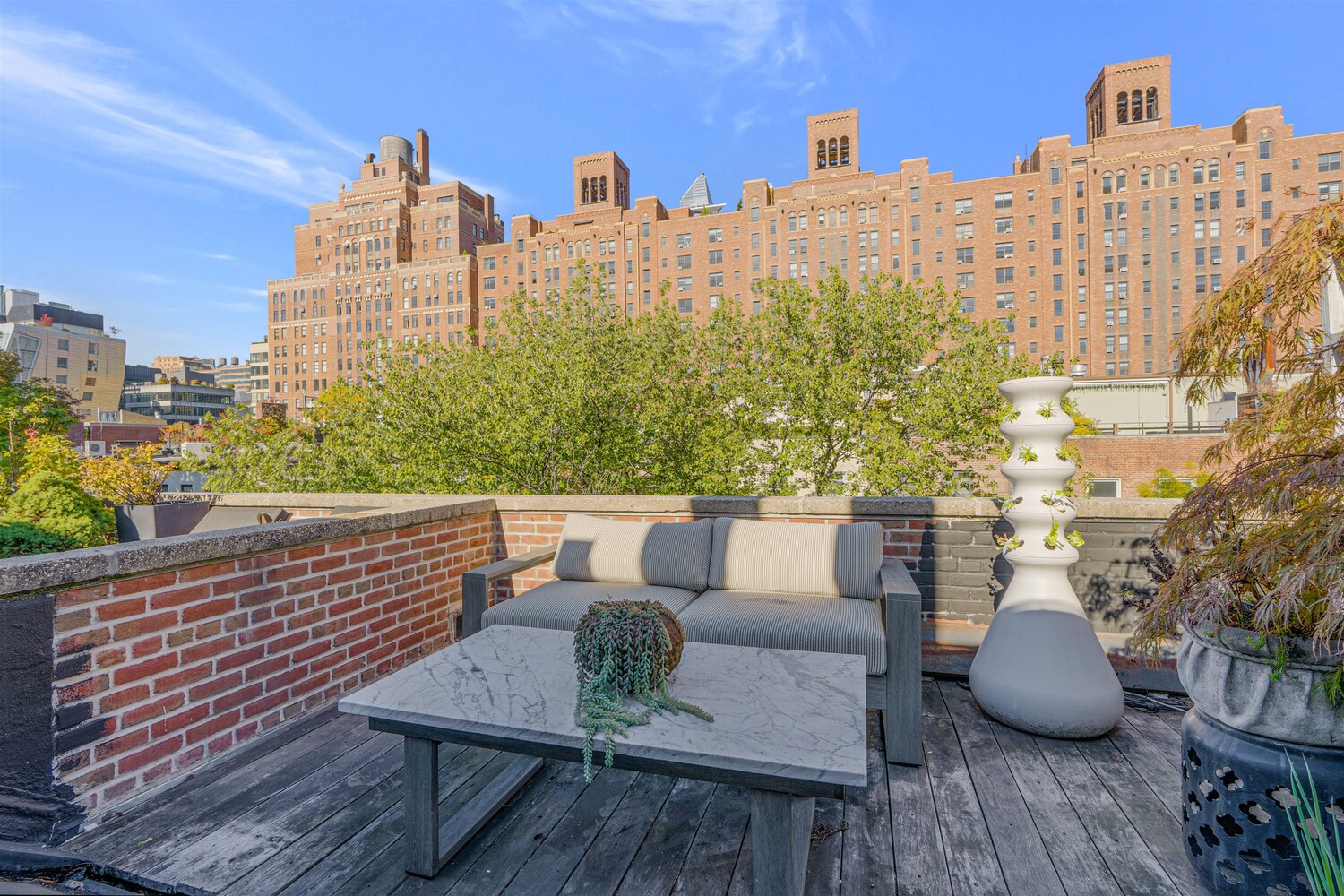 457 West 22nd Street EF Chelsea New York NY 10011