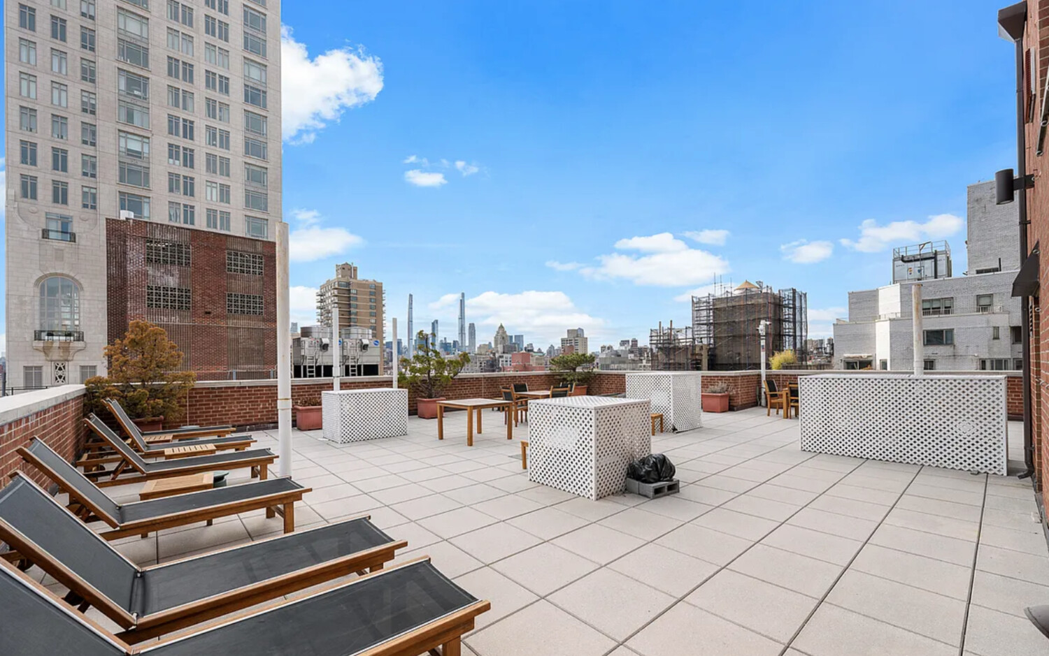 200 East 84th Street 11F Upper East Side New York NY 10028