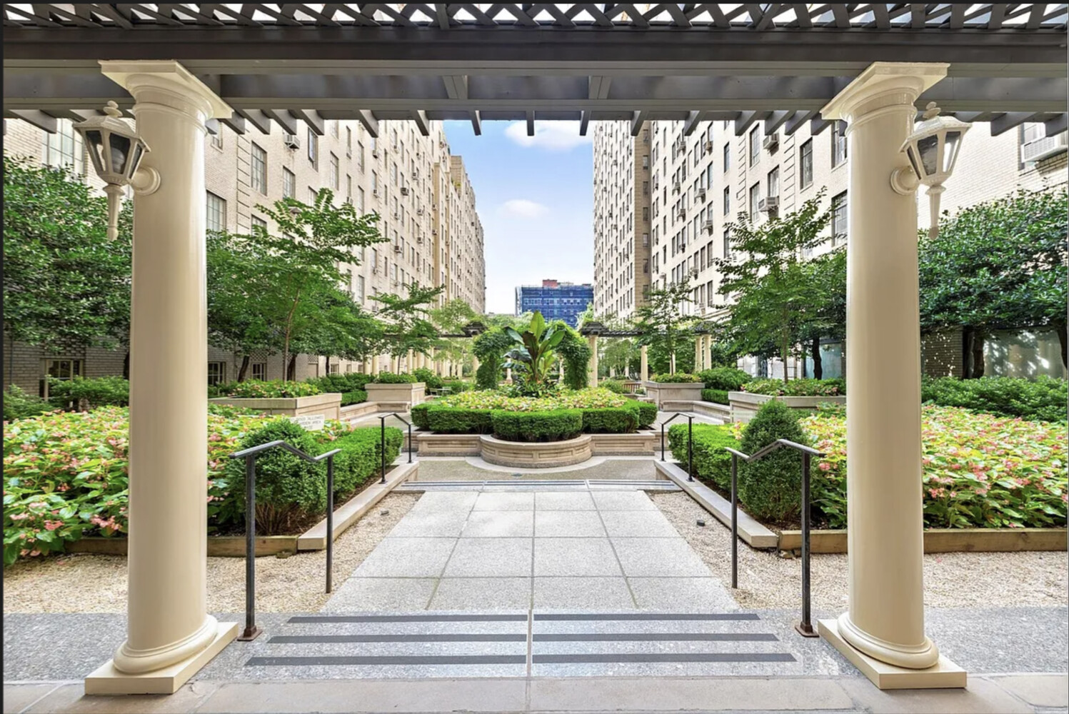 340 West 57th Street 2B Clinton New York NY 10019