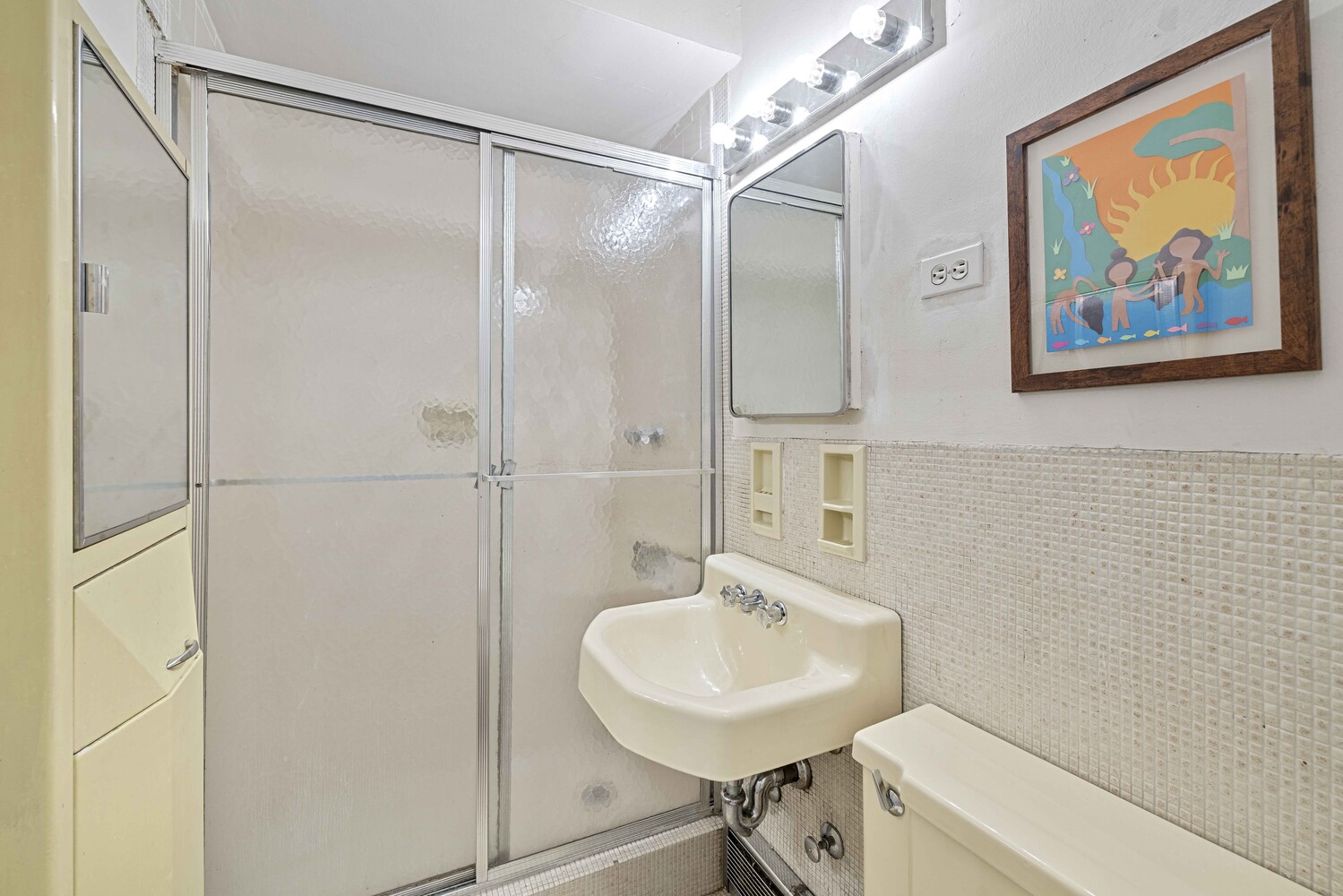 1020 Grand Concourse 22N Concourse Bronx NY 10451