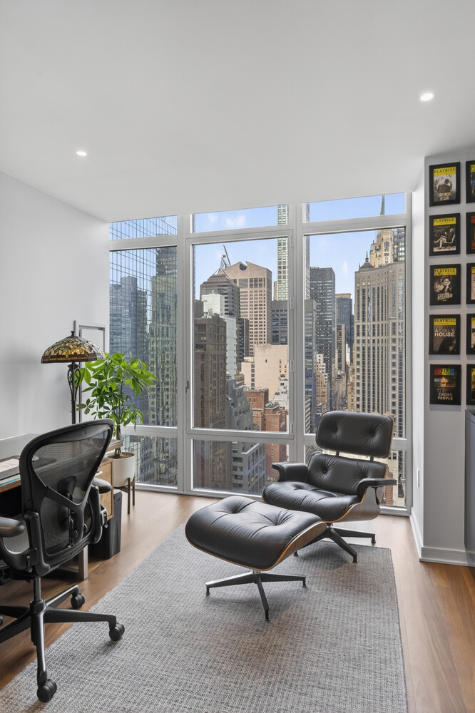 207 East 57th Street Midtown East New York NY 10022