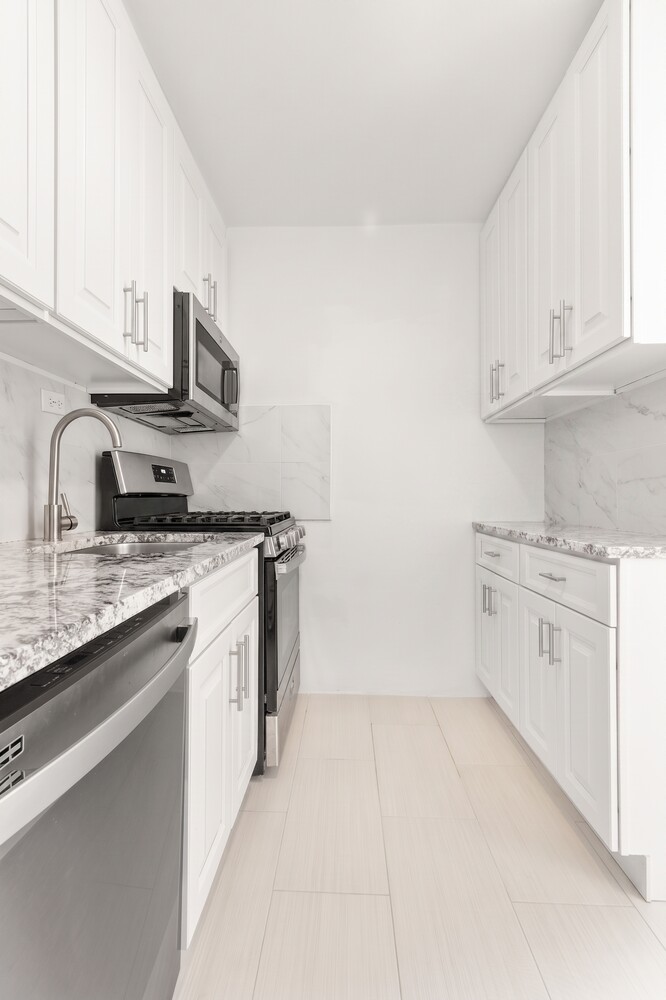 333 East 30th Street 17E Kips Bay New York NY 10016