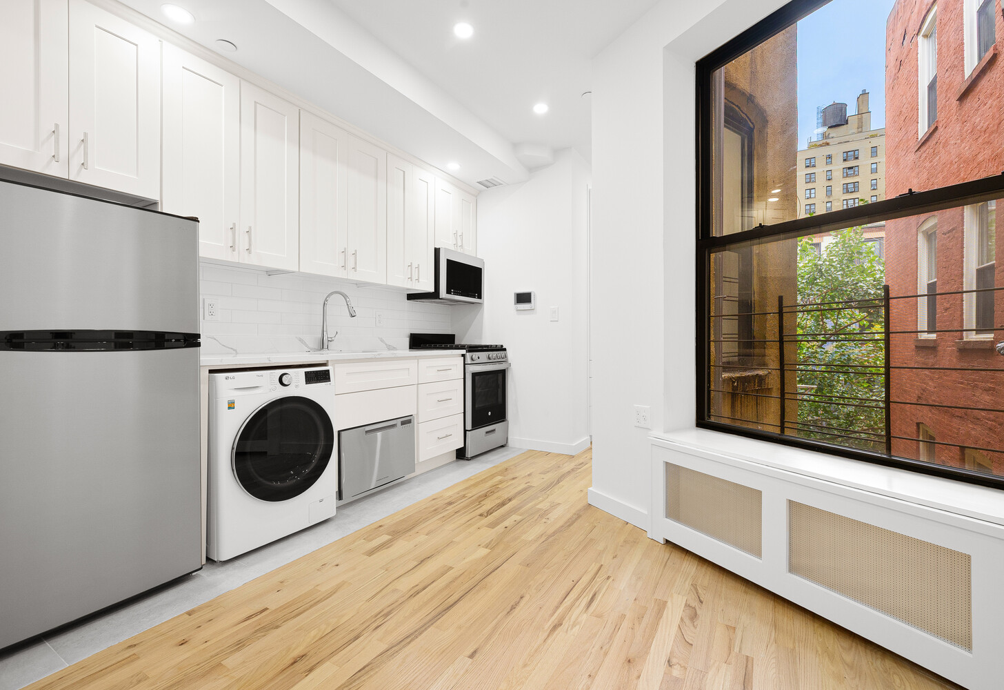 27 West 84th Street Upper West Side New York NY 10024