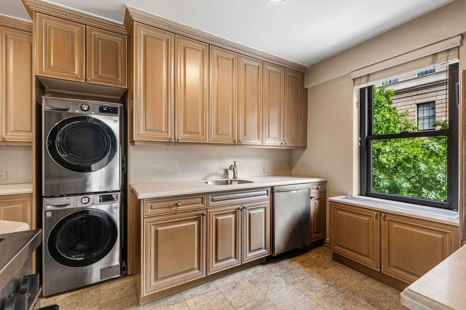 650 Park Avenue 4D Upper East Side New York NY 10065