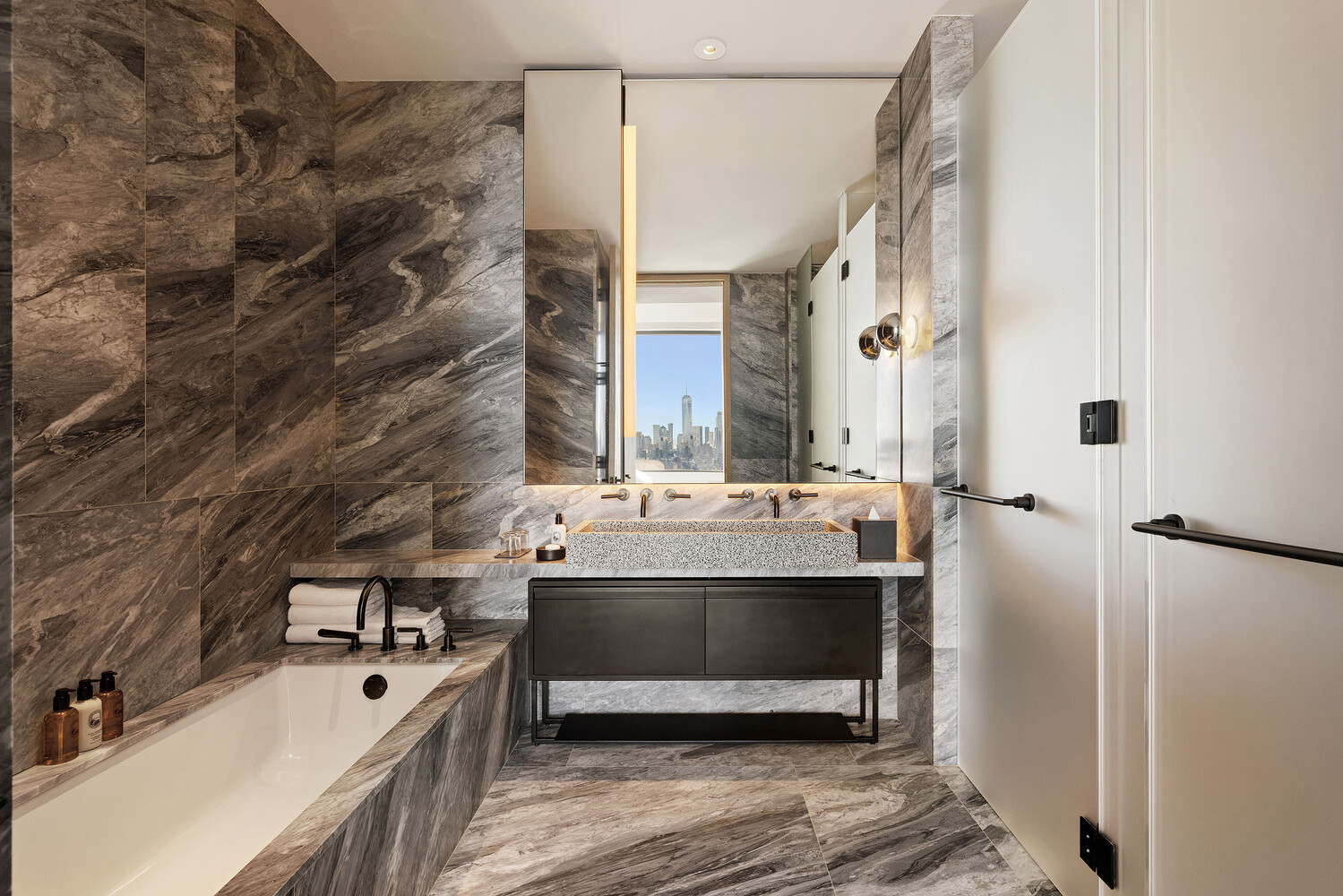 25 West 28th Street PH43A NoMad New York NY 10001