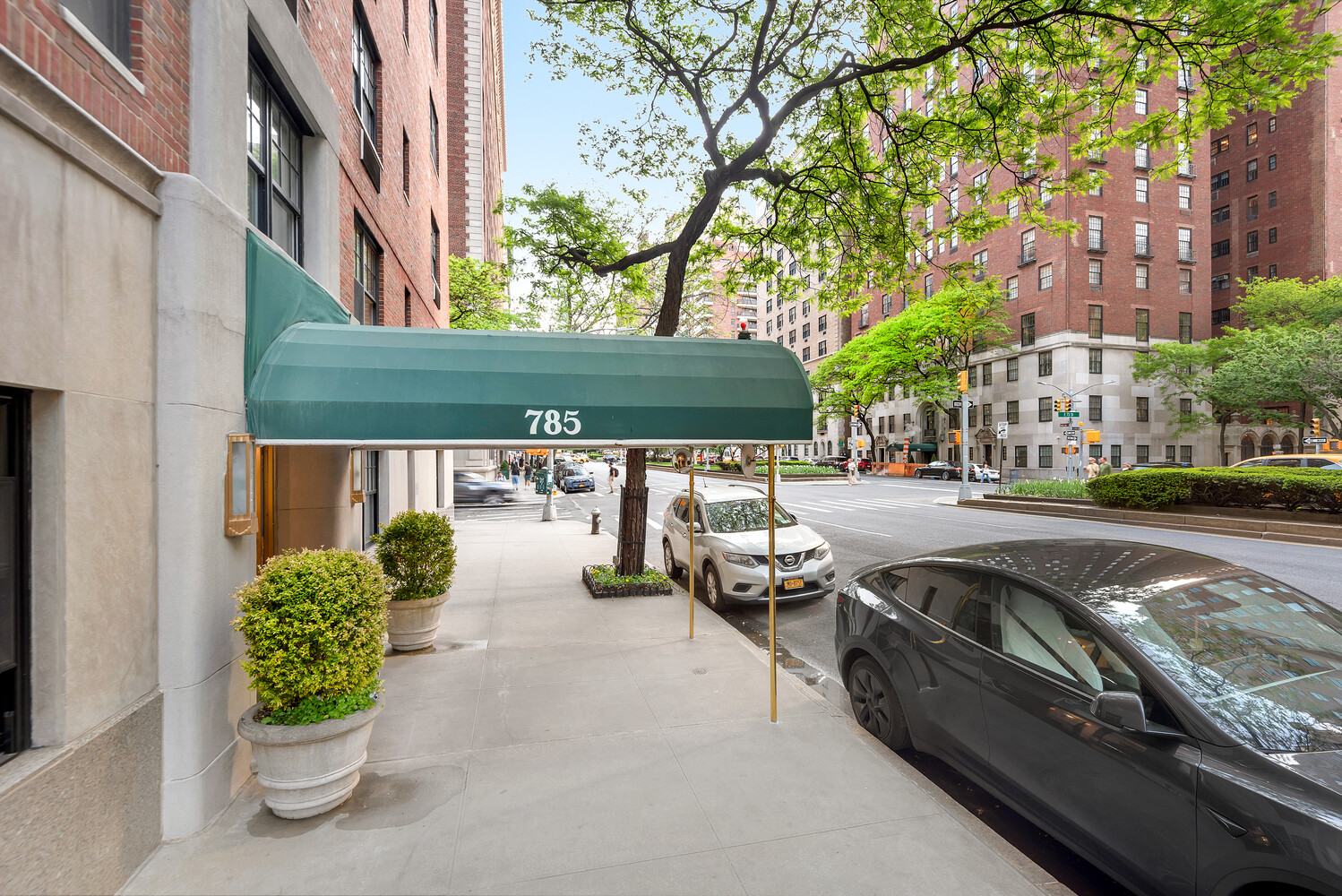 785 Park Avenue 4D Upper East Side New York NY 10021
