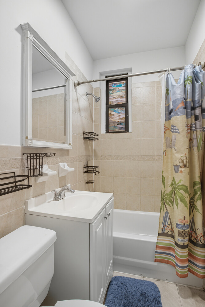 21-05 33rd Street Steinway-Ditmars Queens NY 11105