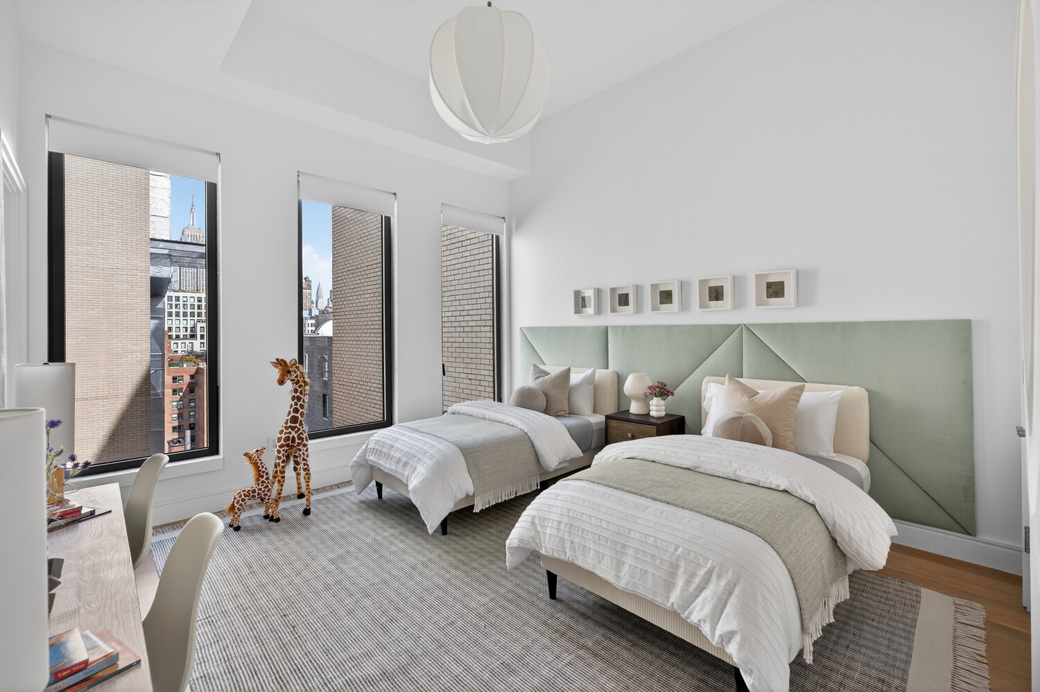 540 Sixth Avenue Flatiron District New York NY 10011