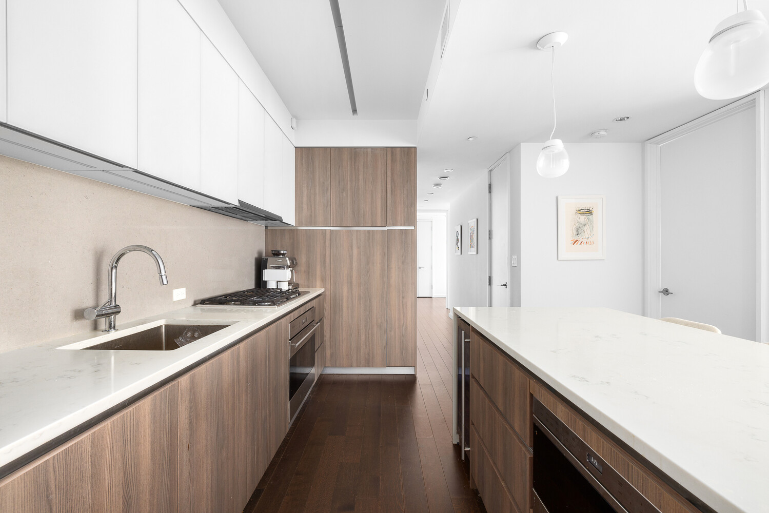 591 Third Avenue 17A Murray Hill New York NY 10016