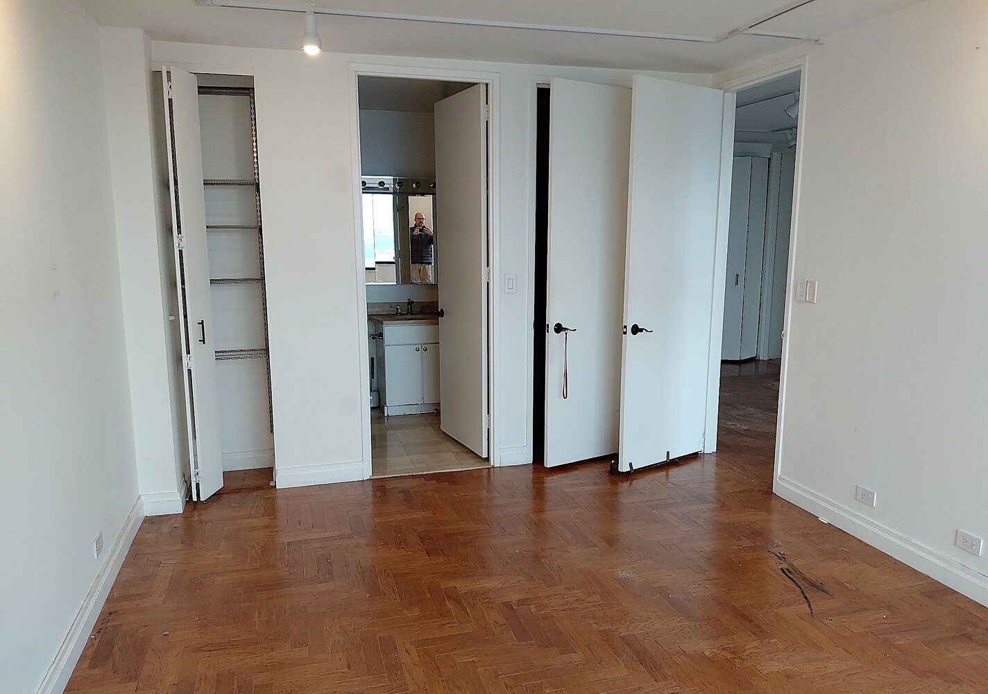 350 West 50th Street 30E Clinton New York NY 10019