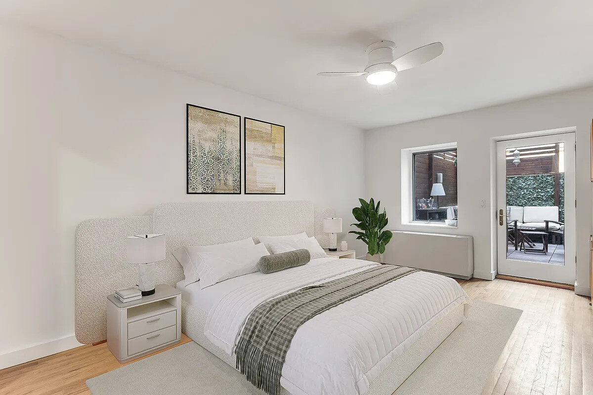 65 Thompson Street Soho New York NY 10012