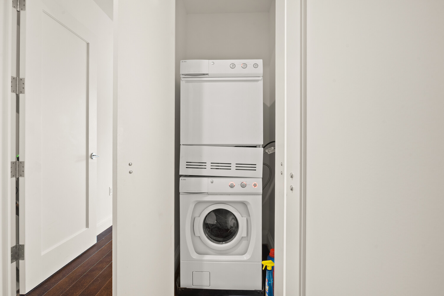 70 Little West Street 18G Battery Park City New York NY 10004