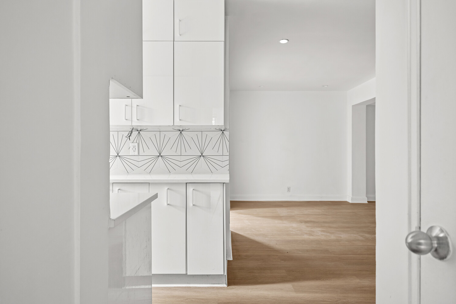 350 East 30th Street 1D Kips Bay New York NY 10016