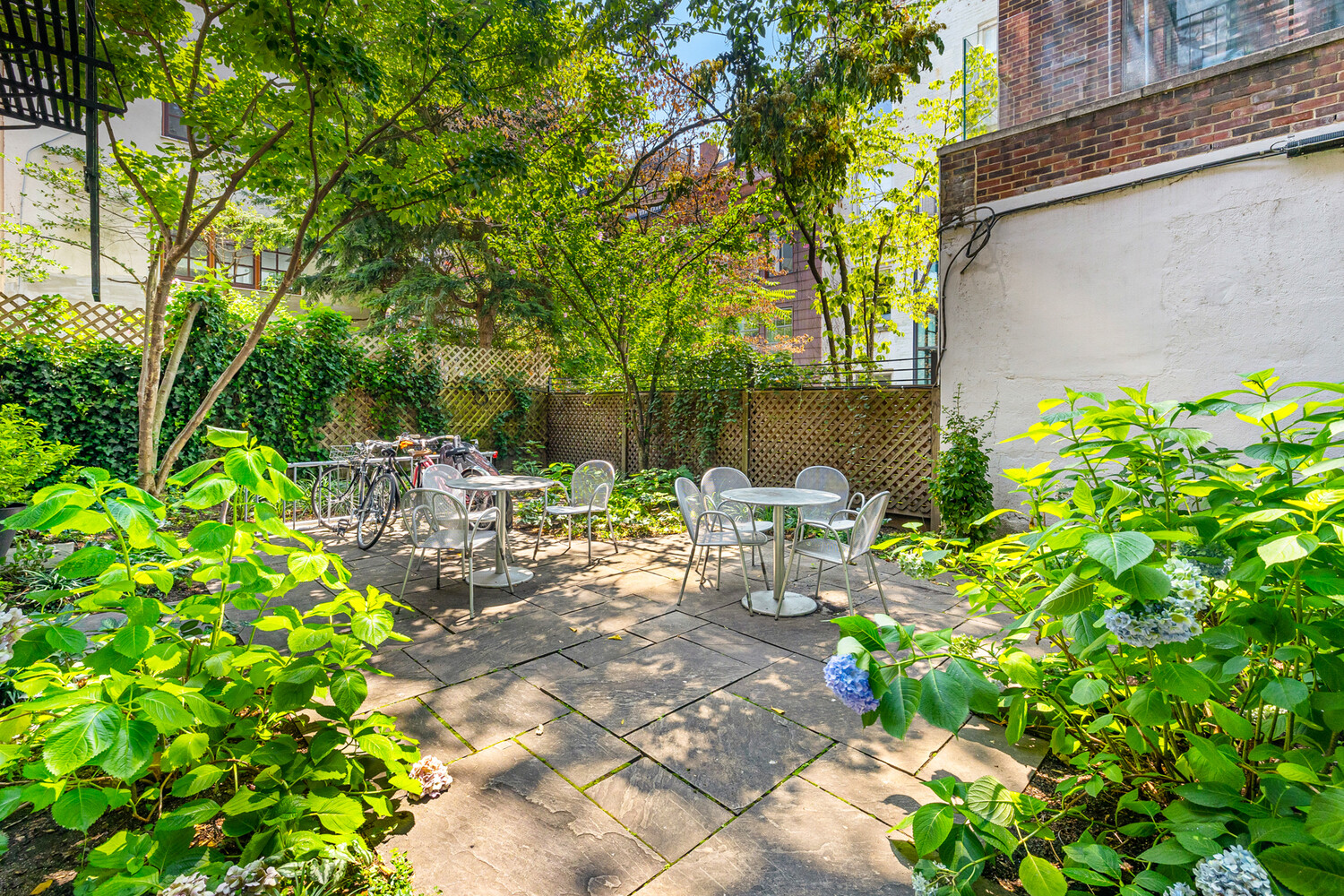 88 Horatio Street APT3B W. Greenwich Village New York NY 10014