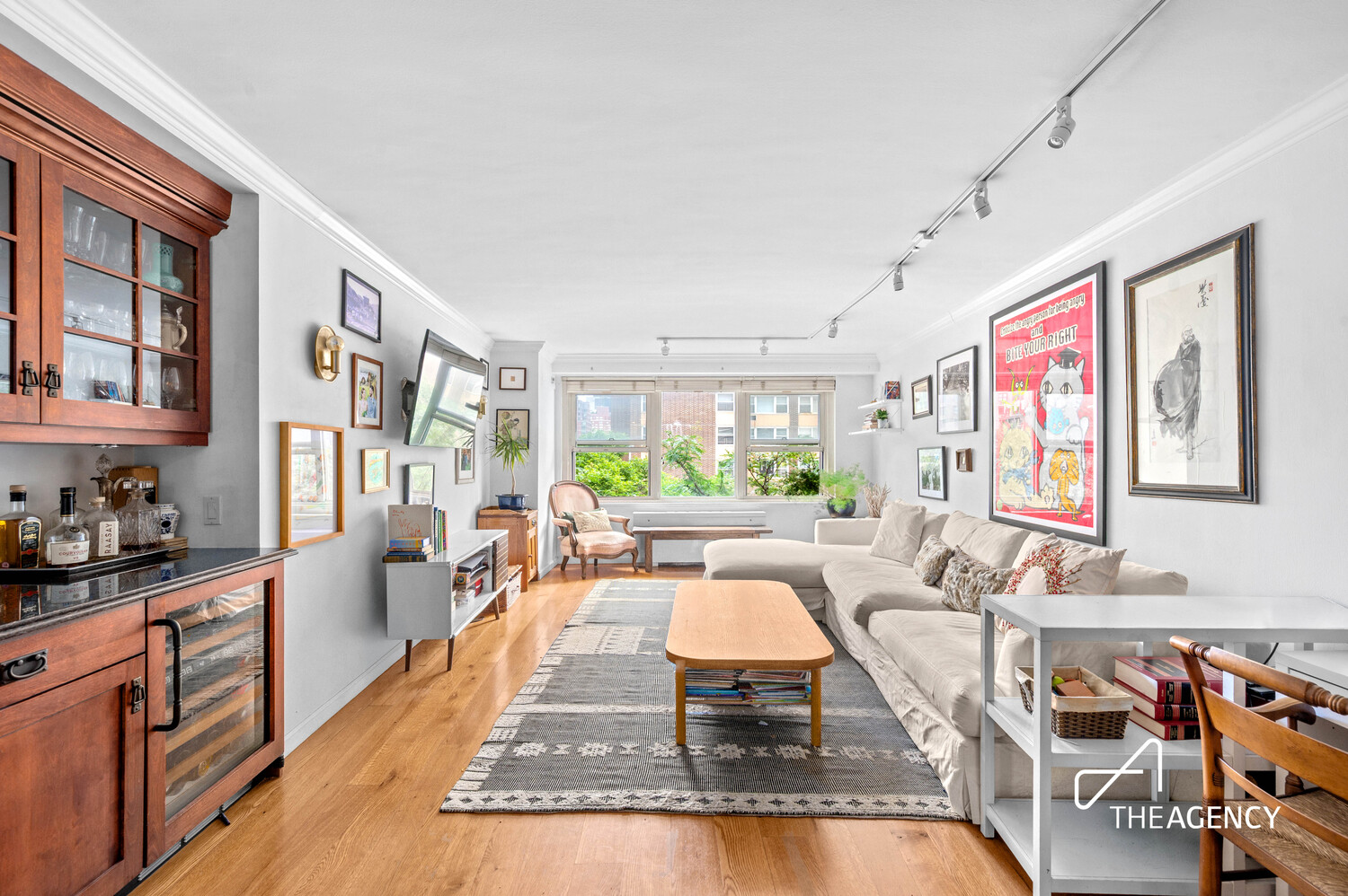 305 East 24th Street Kips Bay New York NY 10010