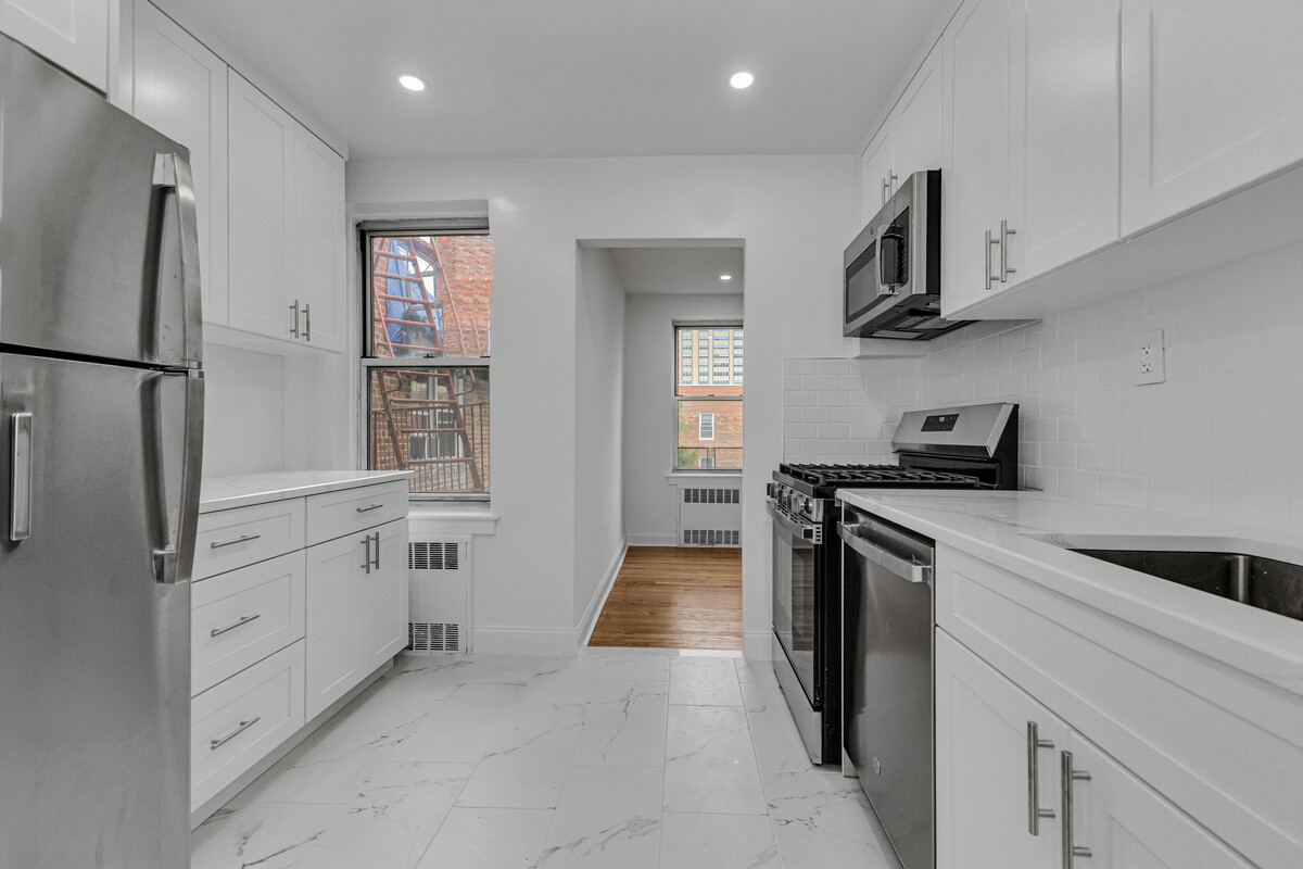65-35 Yellowstone Blvd. 6F Forest Hills Queens NY 11375