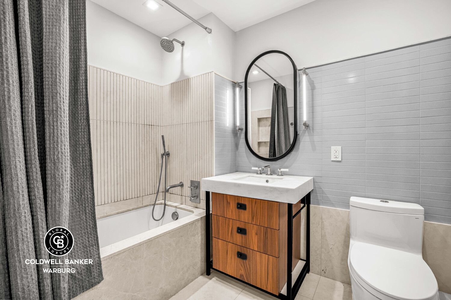 222 East Broadway Lower East Side New York NY 10002