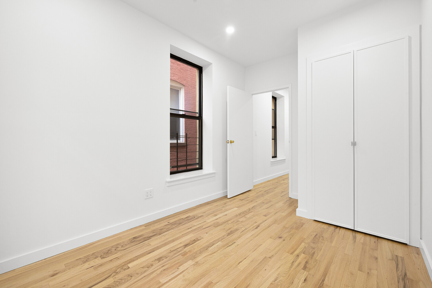 27 West 84th Street Upper West Side New York NY 10024