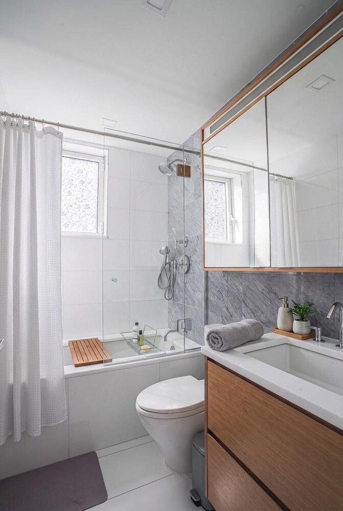 301 West 53rd Street 21K Clinton New York NY 10019