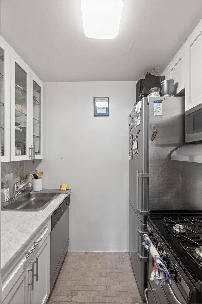 120 East 36th Street Murray Hill New York NY 10016