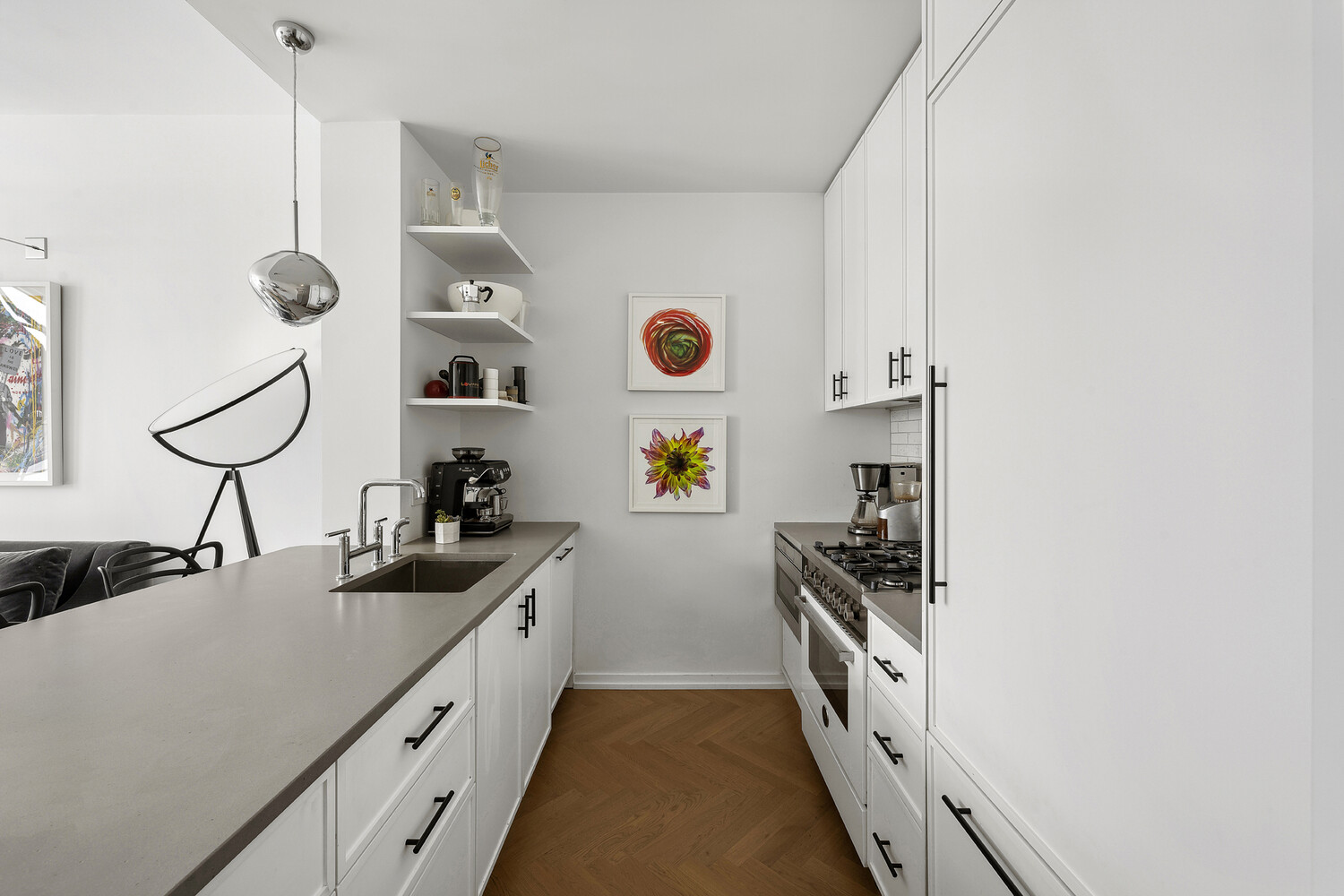 184 Kent Avenue B612 Williamsburg Brooklyn NY 11249