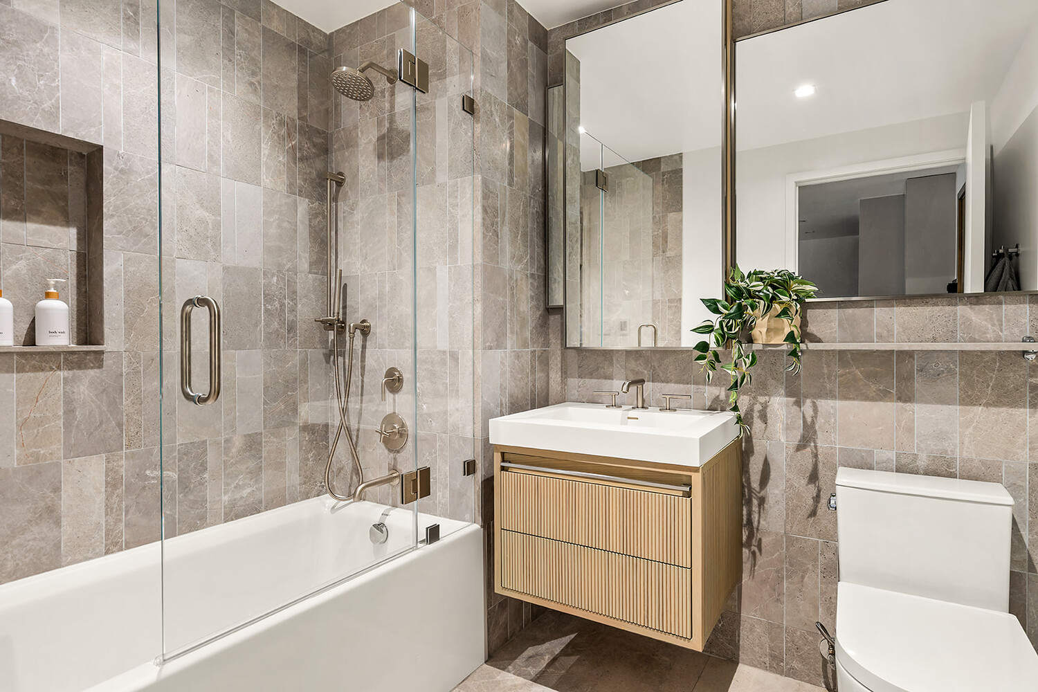 208 Delancey Street 7/B Lower East Side New York NY 10002