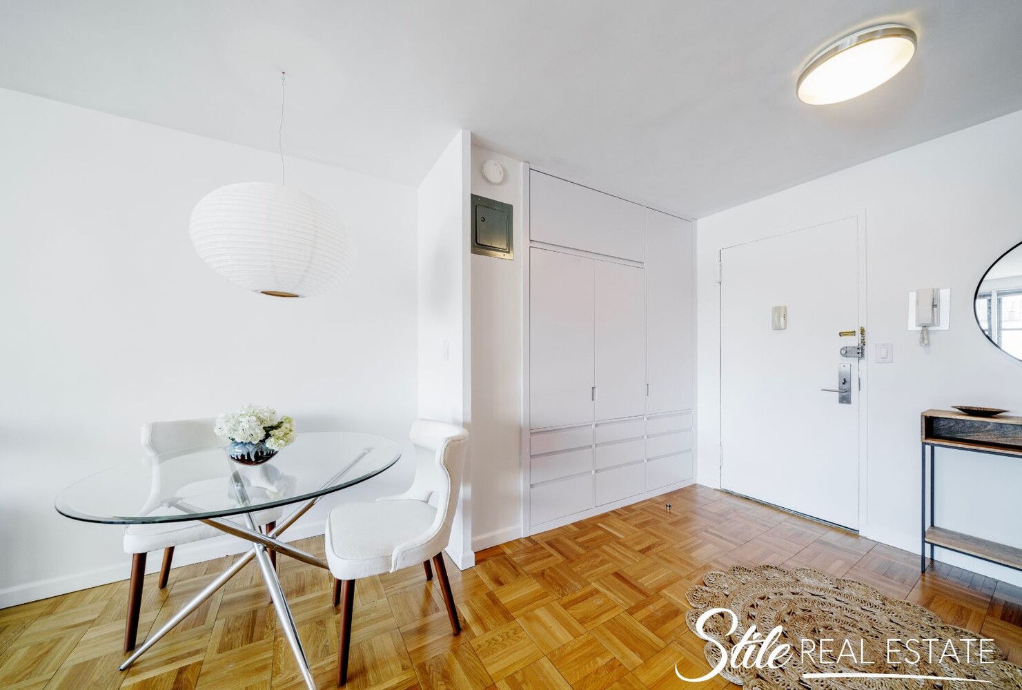 201 East 21st Street 9L Gramercy Park New York NY 10010