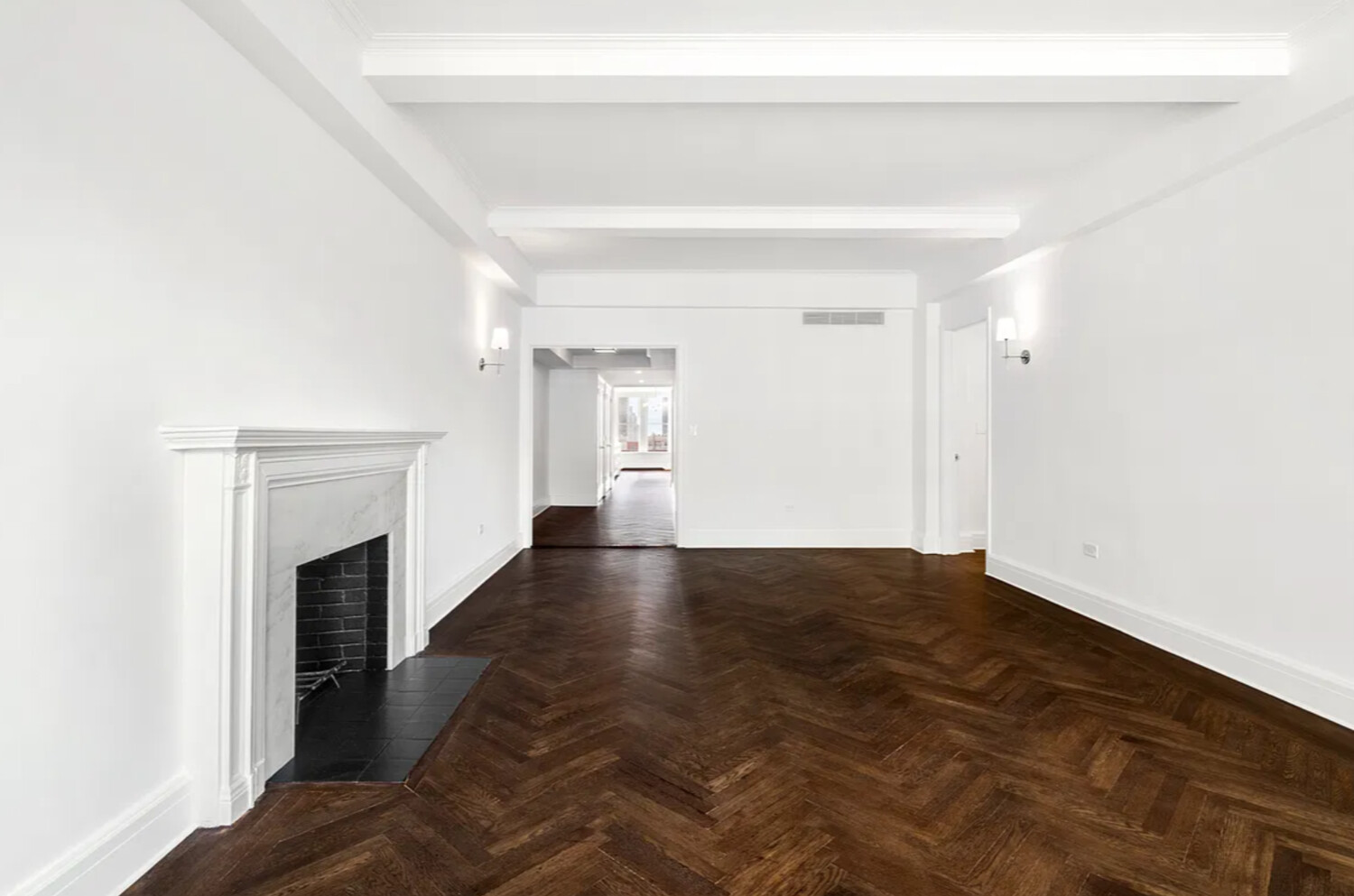 1085 Park Avenue 8A Carnegie Hill New York NY 10128