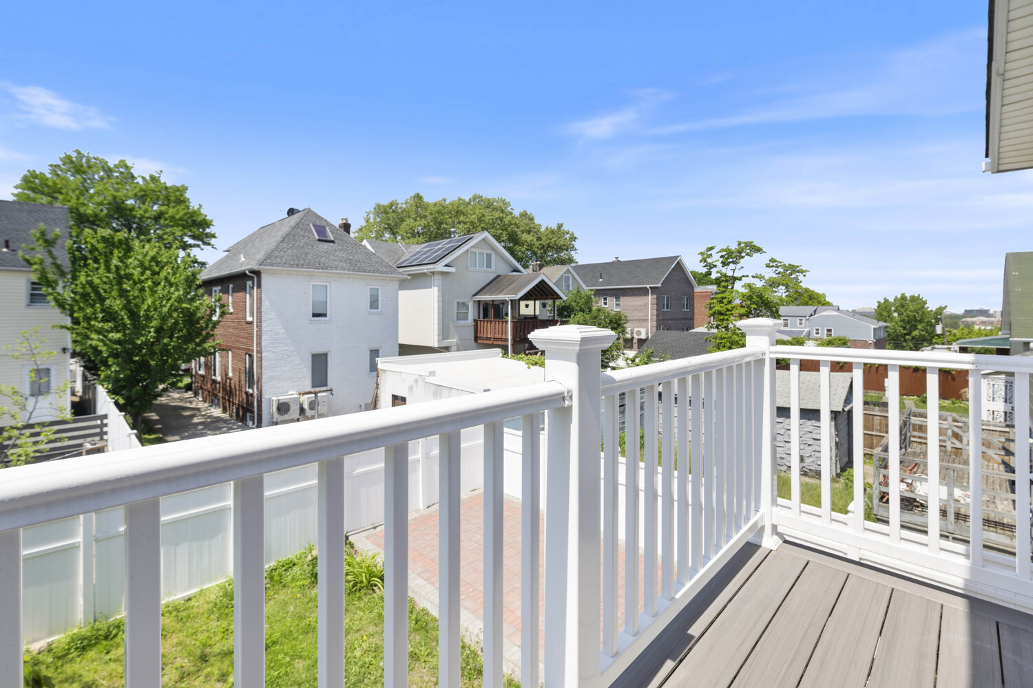 58-28 84th Street 2 Middle Village Queens NY 11379