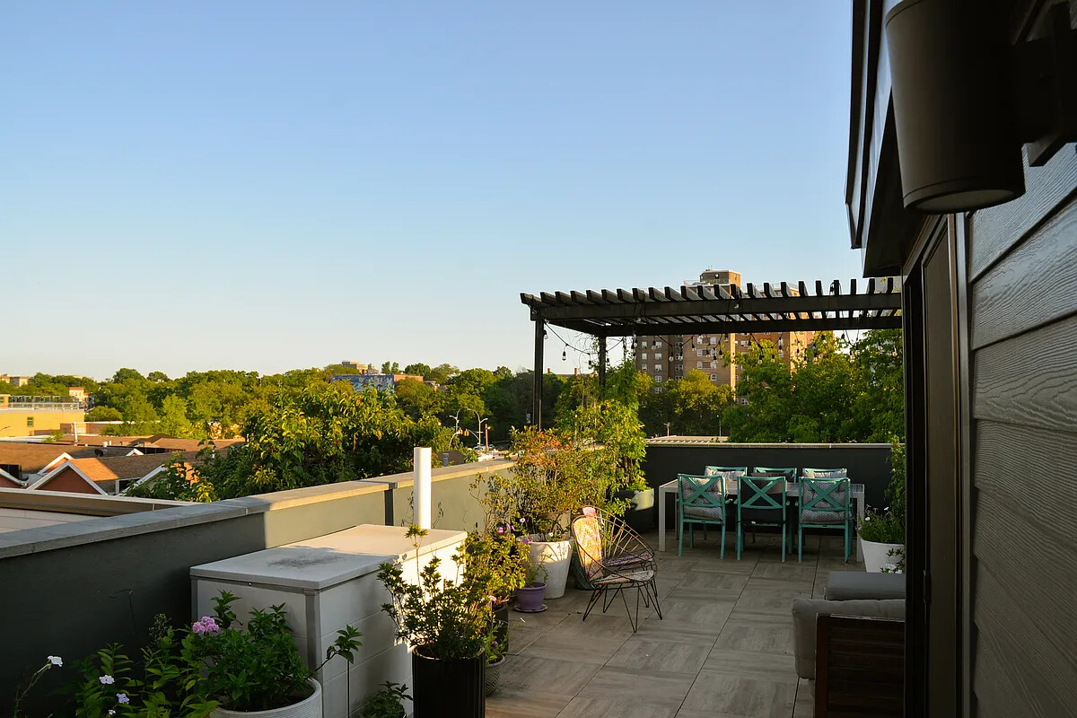 1582A Pacific Street Crown Heights Brooklyn NY 11213