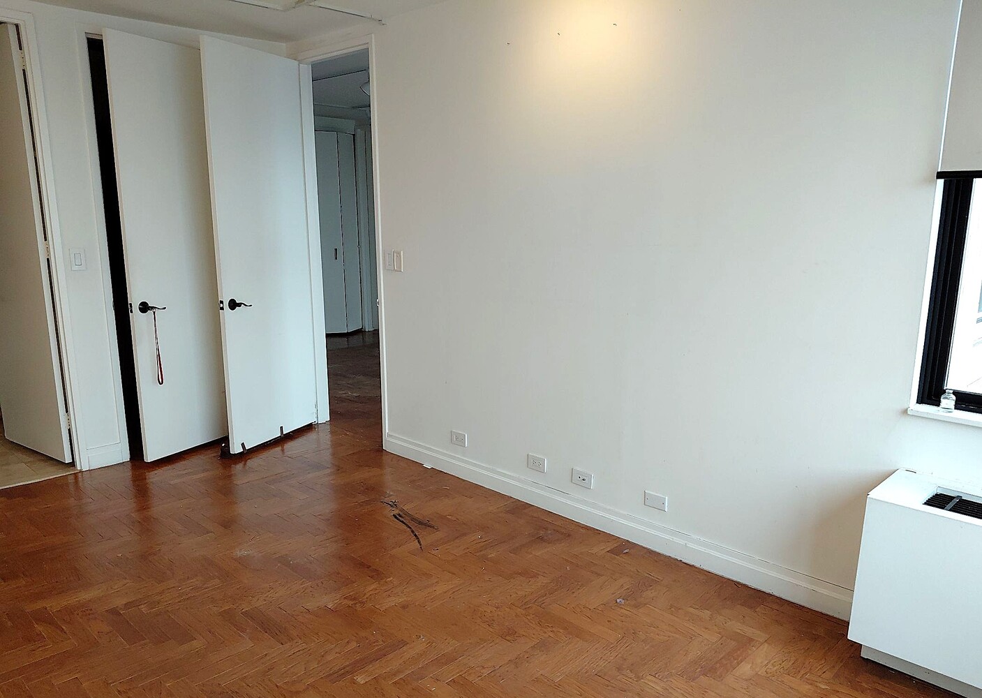 350 West 50th Street 30E Clinton New York NY 10019