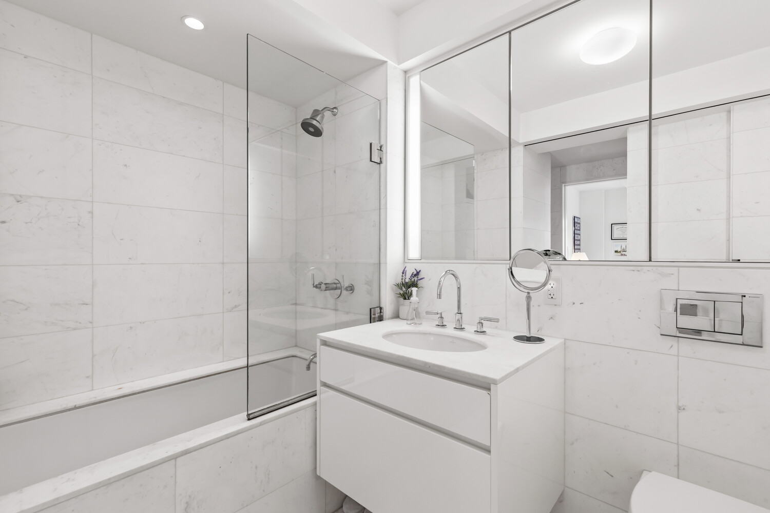 737 Park Avenue 9A Upper East Side New York NY 10021