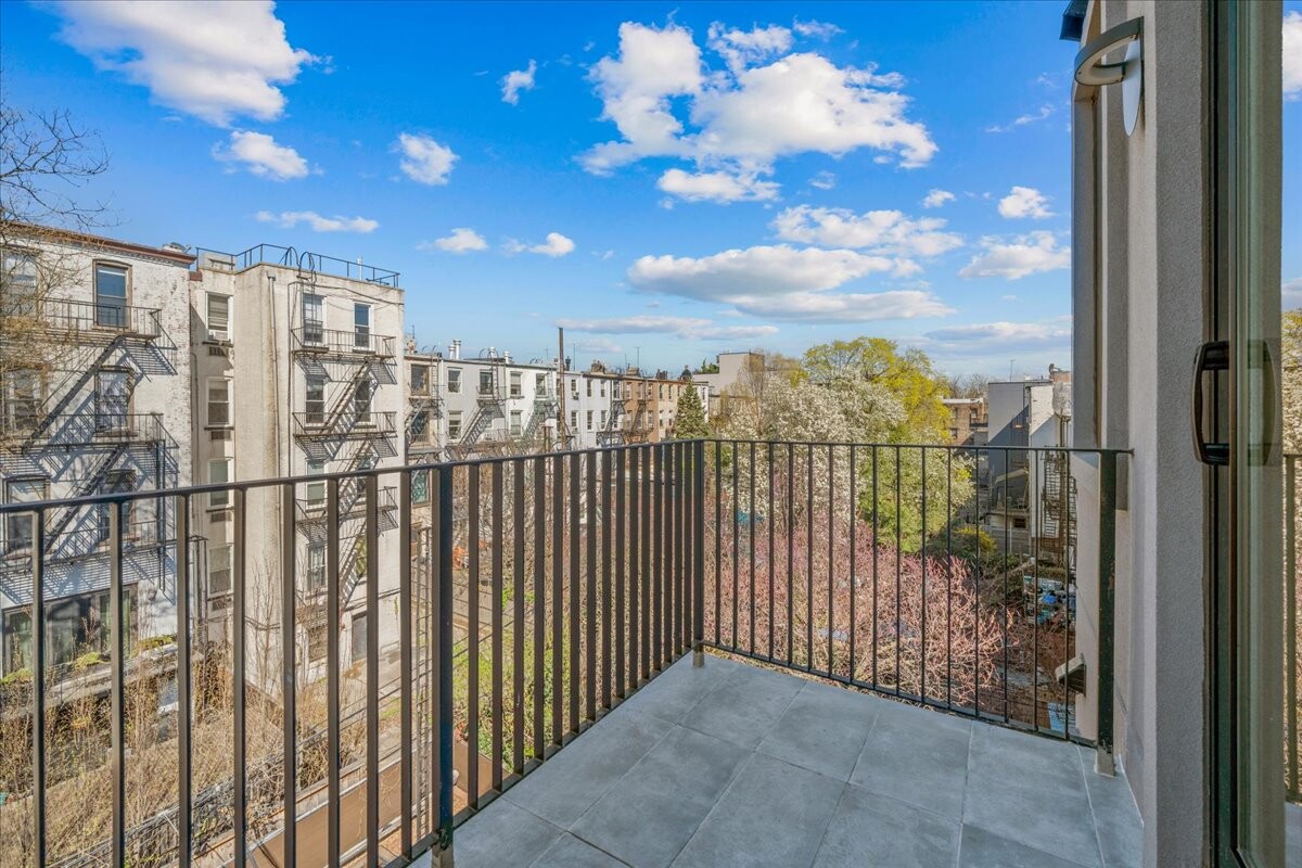 147 Luquer Street 3 Carroll Gardens Brooklyn NY 11231