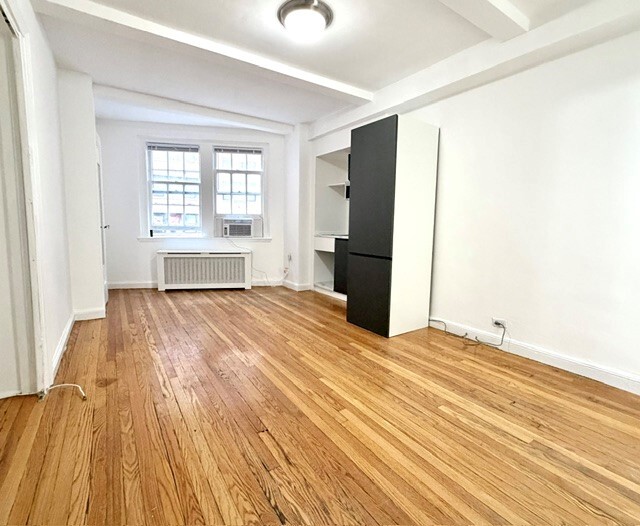 304 East 41st Street 307A Tudor City New York NY 10017