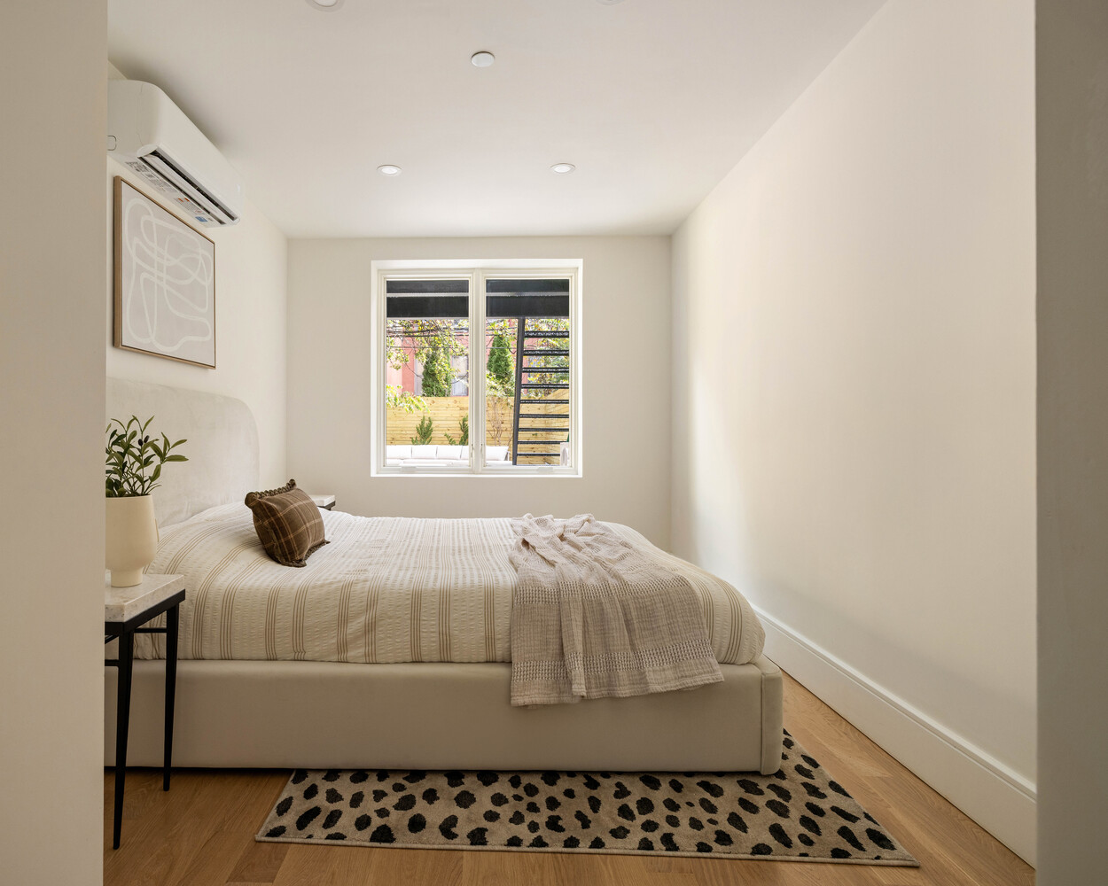 33 Irving Place Clinton Hill Brooklyn NY 11238