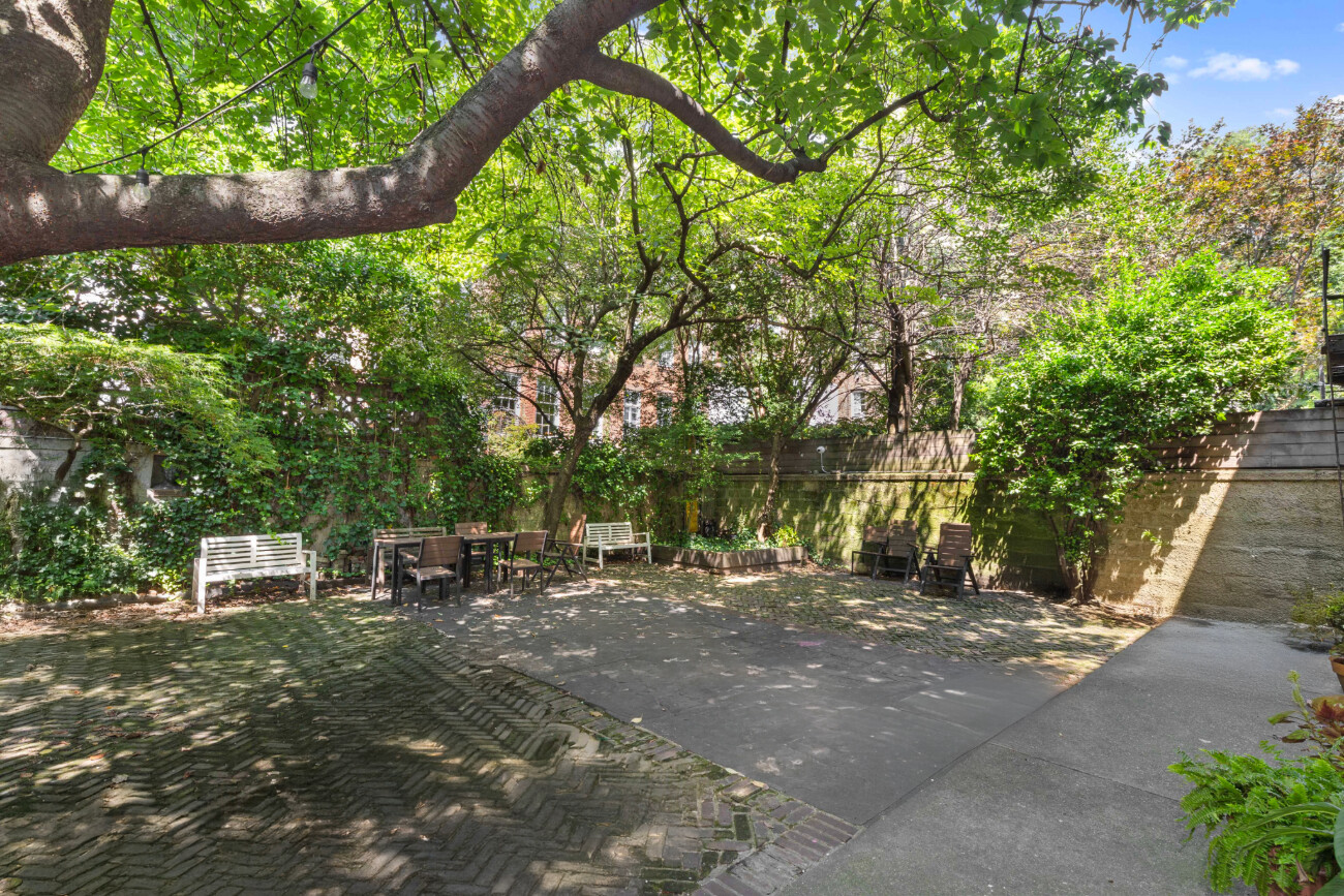 44-46 Barrow Street W. Greenwich Village New York NY 10014