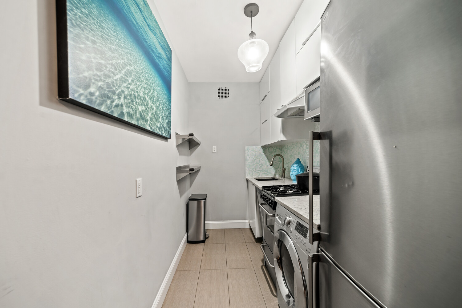 132 West 71st Street 7 Lincoln Square New York NY 10023